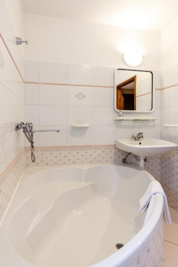 Pension Brusenka Бистршице-под-Гостынем Экстерьер фото
